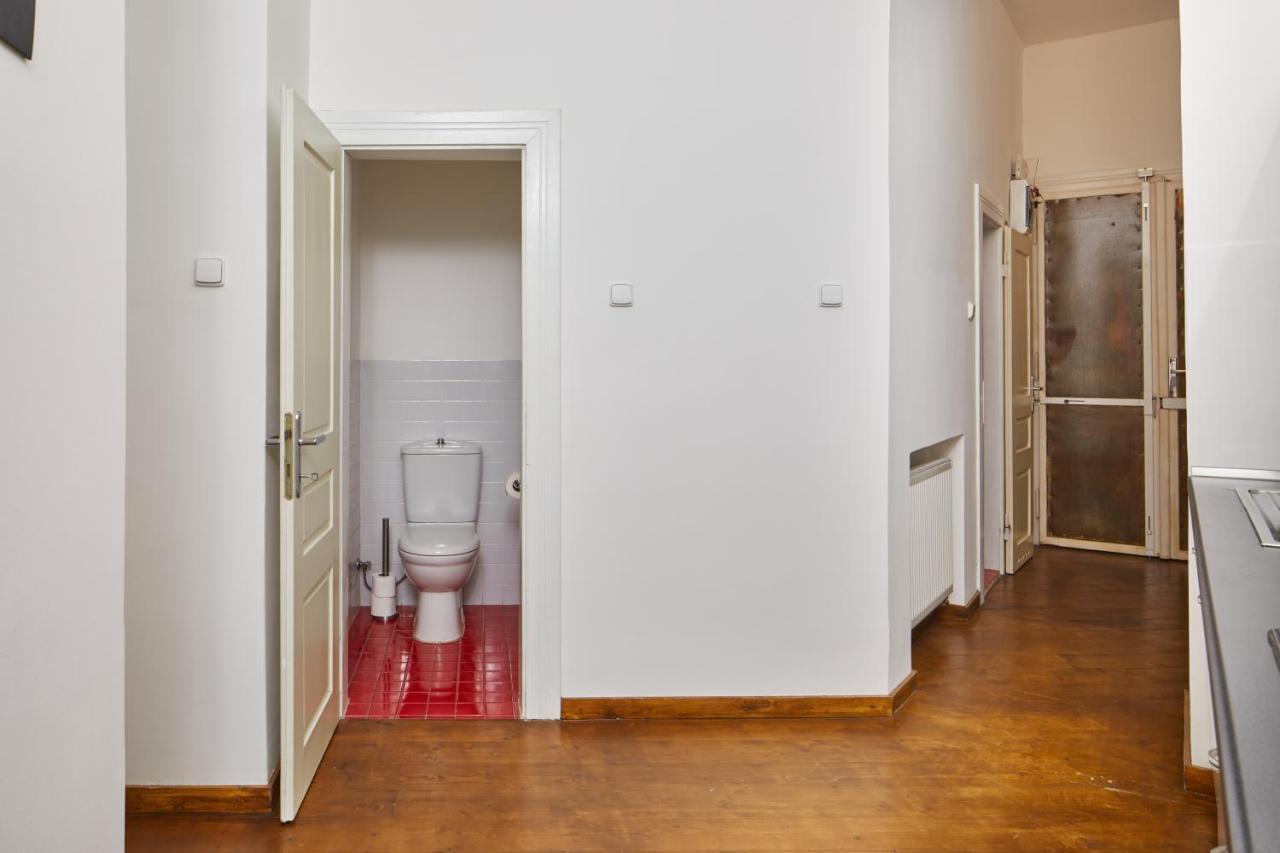 Prague Days - 1Bdr Apt W Netflix - Zizkov Tower Luaran gambar